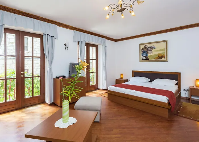 Hotel Nora