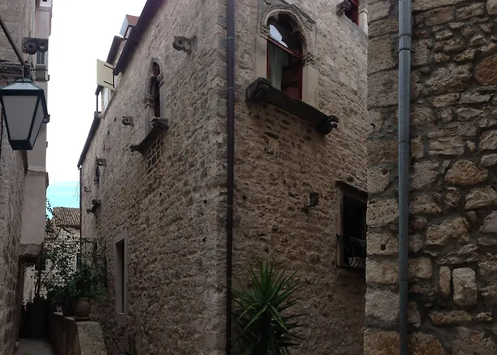 Nora Hotel 3*