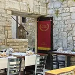 Otel Nora 3*