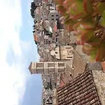 Otel Nora Hvar Town