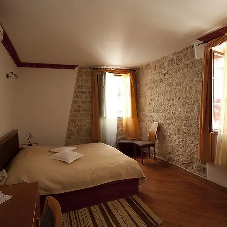 Nora Hotel 3*