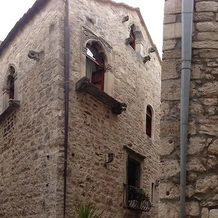 Hotel Nora 3*